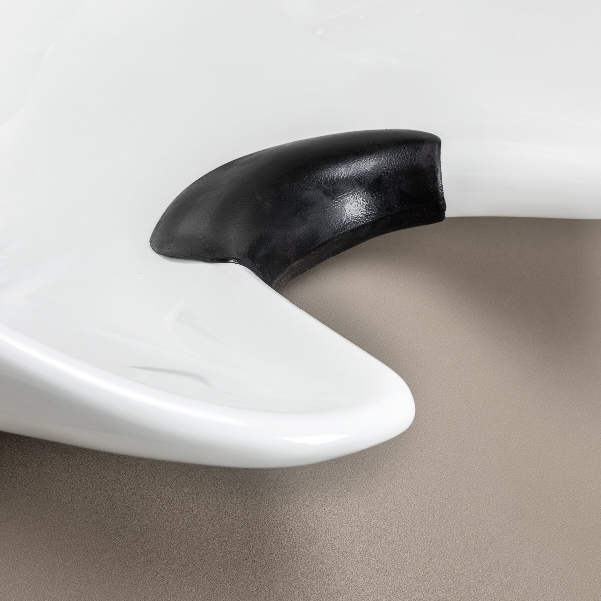 GABBIANO professional hairdressing and beauty salon sink SYLVIA, cream color 7 GABBIANO professional hairdressing and beauty salon sink SYLVIA, cream color 7