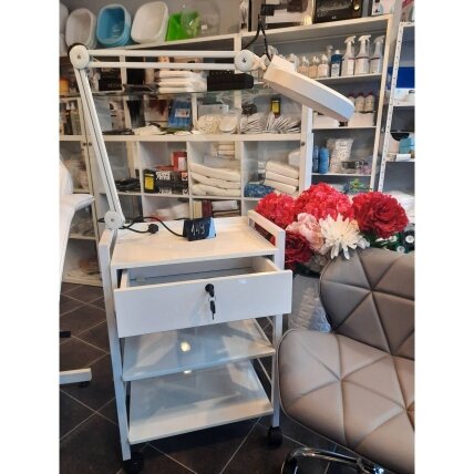 GIOVANNI CLASSIC 1019A professional cosmetic trolley, white color 15 GIOVANNI CLASSIC 1019A professional cosmetic trolley, white color 15
