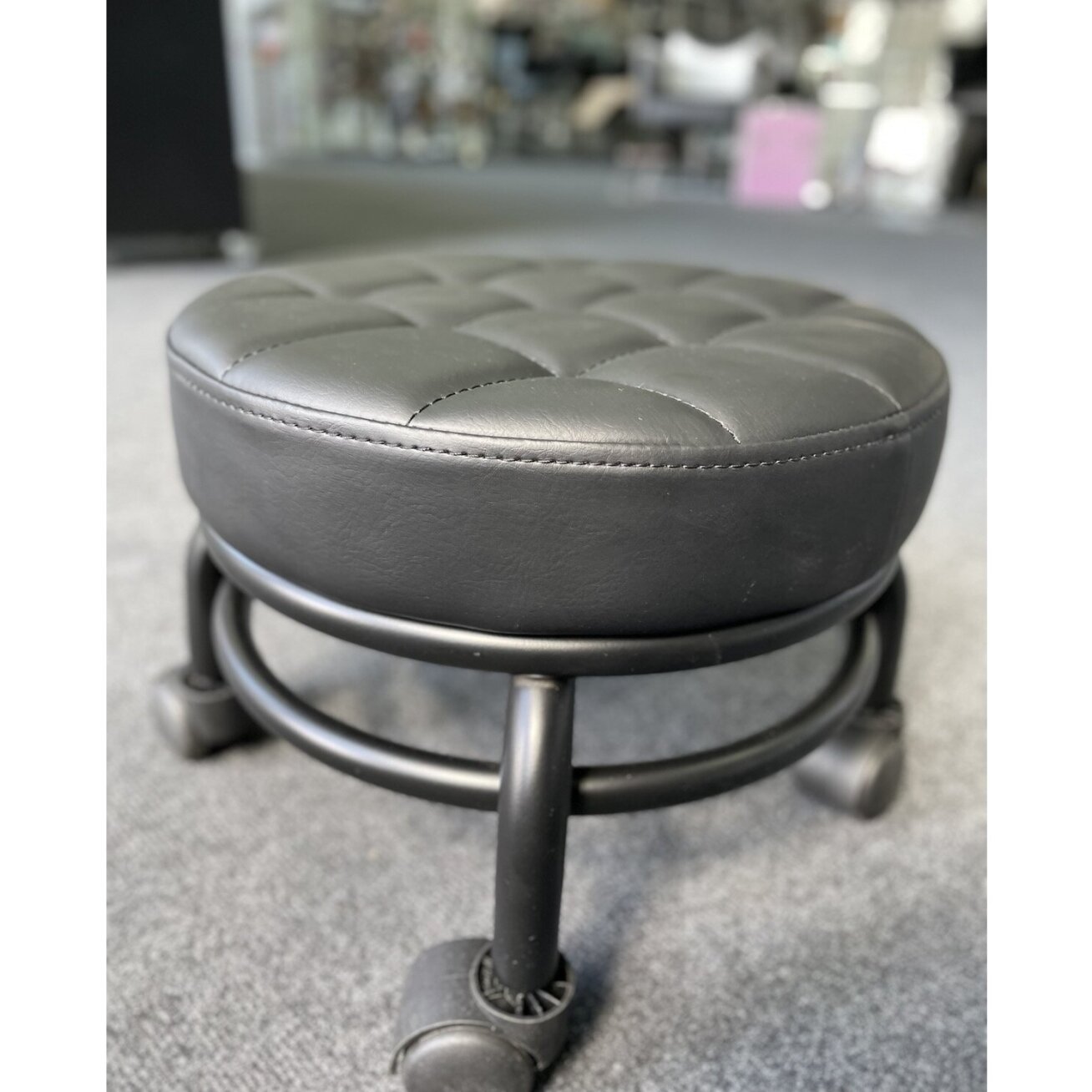 Master chair for podiatry work H13, black color 5 Master chair for podiatry work H13, black color 5