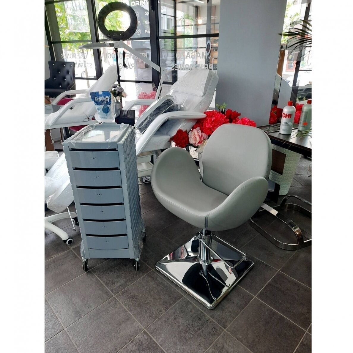 Professional barbers and beauty salons haircut chair ALTO BH-6952, grey color 4