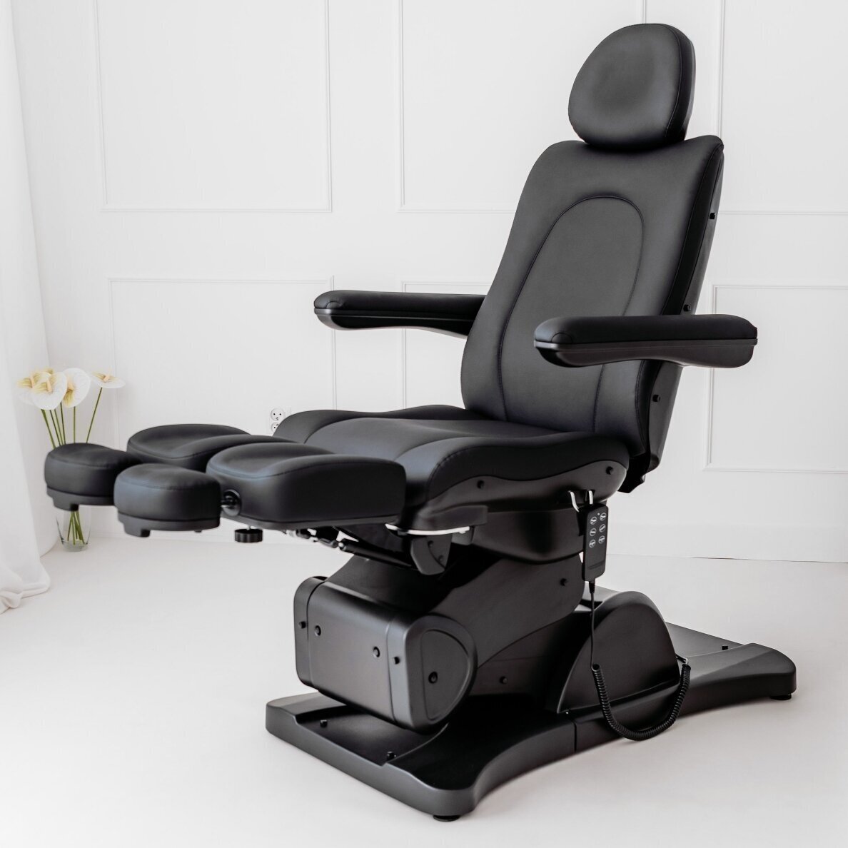 Professional electric podiatry chair SORINA PRO7, black 3