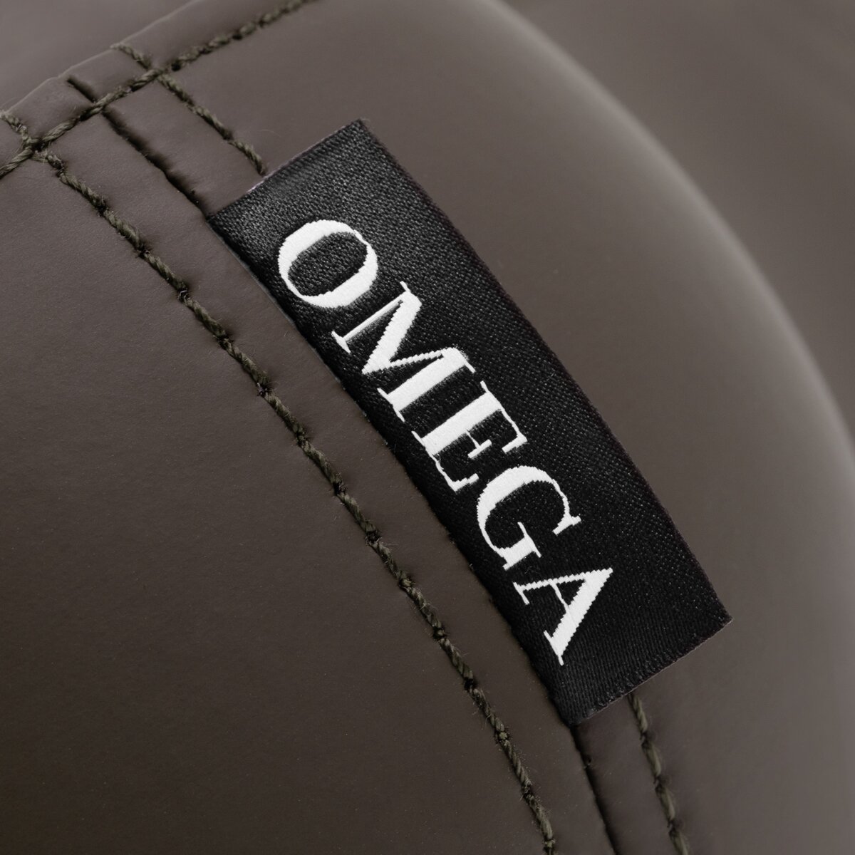 Professional master's chair with wheels OMEGA SUPREMO, brown 2 Professional master's chair with wheels OMEGA SUPREMO, brown 2