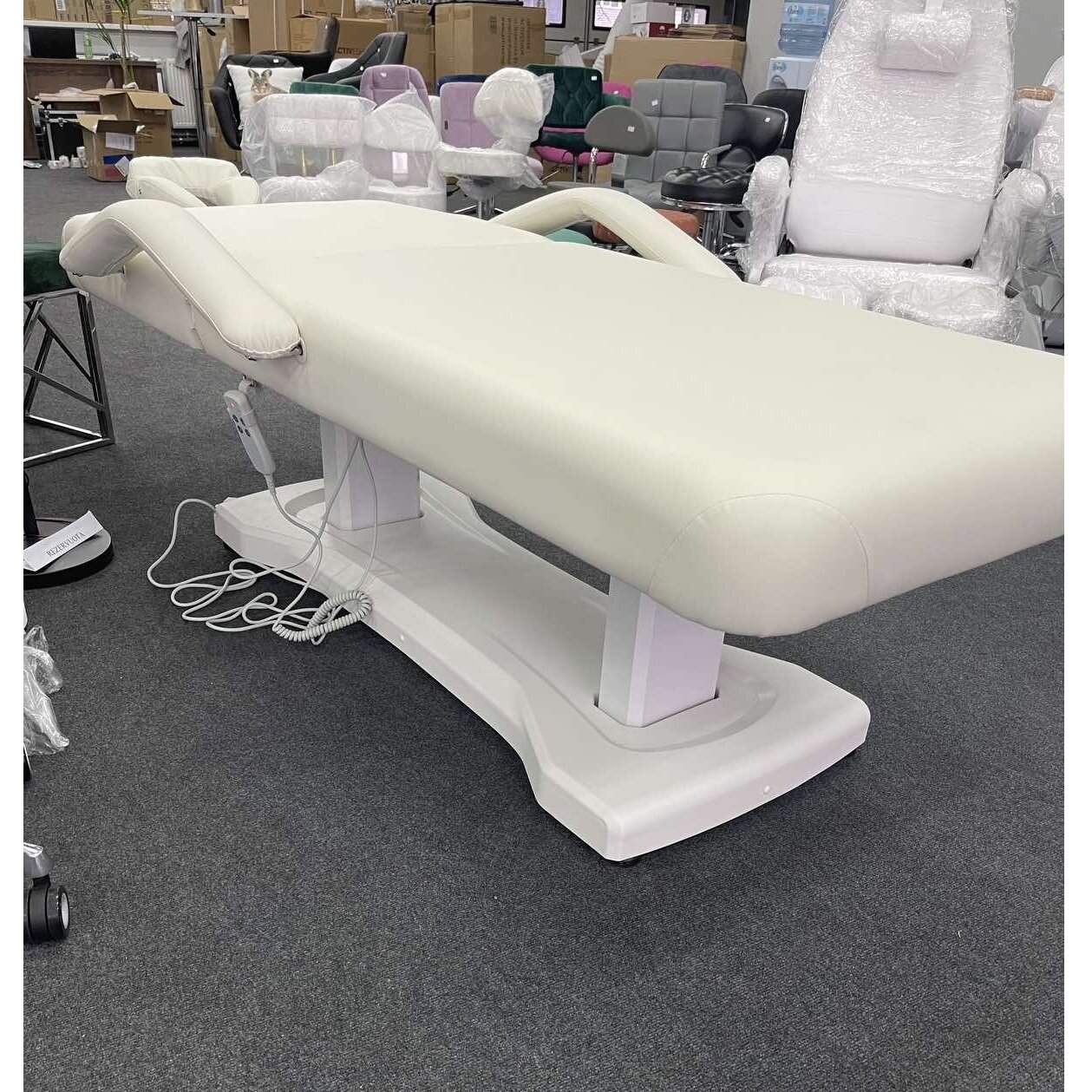 Professional electric cosmetic bed-bed AZZURRO 819A (3 motors) 5 Professional electric cosmetic bed-bed AZZURRO 819A (3 motors) 5
