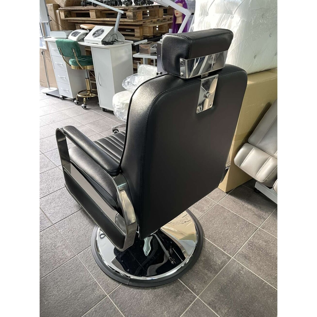 Professional barbers and beauty salons haircut chair GABBIANO PATRIZIO, black color 9 Professional barbers and beauty salons haircut chair GABBIANO PATRIZIO, black color 9