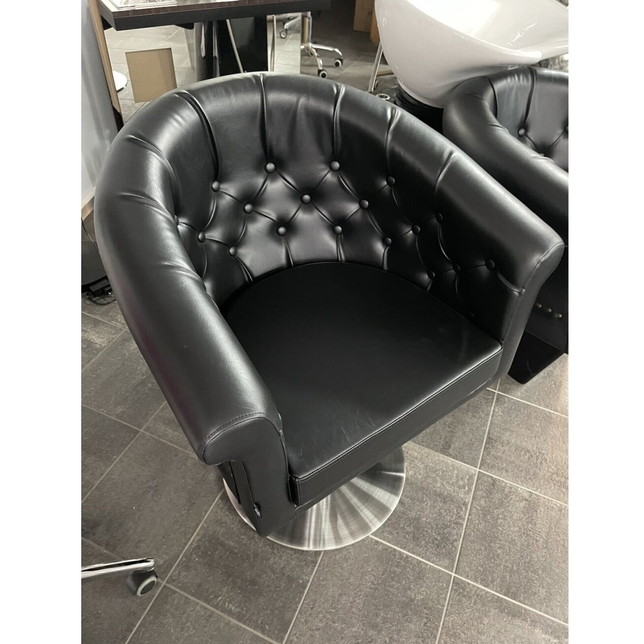 Professional barber chair GABBIANO LONDON, black 10 Professional barber chair GABBIANO LONDON, black 10