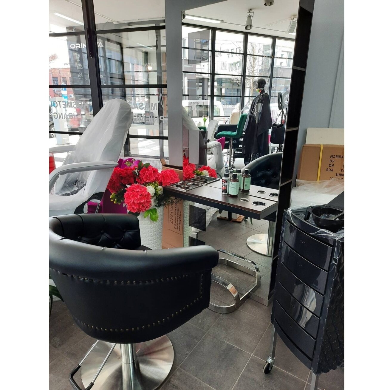Professional barber chair GABBIANO LONDON, black 3 Professional barber chair GABBIANO LONDON, black 3