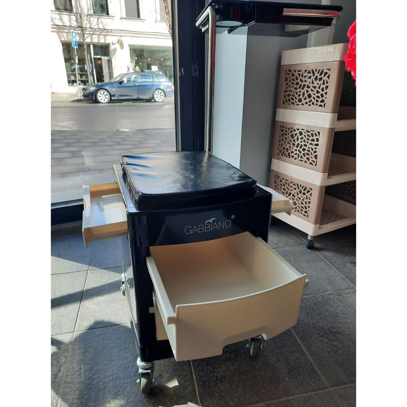Professional trolley-chair for podiatric work GABBIANO, black color 9 Professional trolley-chair for podiatric work GABBIANO, black color 9