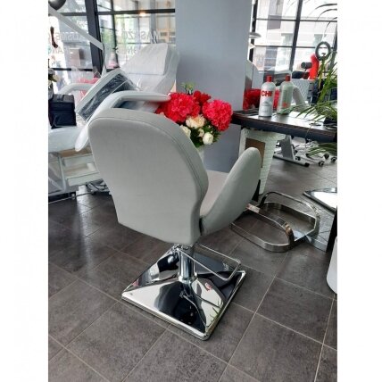 Profesionali barberio kėdė kirpykloms ir grožio salonams ALTO BH-6952, juodos spalvos 6 Profesionali barberio kėdė kirpykloms ir grožio salonams ALTO BH-6952, juodos spalvos 6