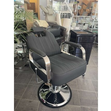 Professional barbers and beauty salons haircut chair GABBIANO RUFO BLACK 11 Professional barbers and beauty salons haircut chair GABBIANO RUFO BLACK 11