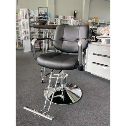 Professional hairdressing chair with footrest GABBIANO VIGO, black color 6 Professional hairdressing chair with footrest GABBIANO VIGO, black color 6