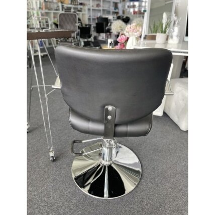 Professional hairdressing chair with footrest GABBIANO VIGO, black color 9 Professional hairdressing chair with footrest GABBIANO VIGO, black color 9
