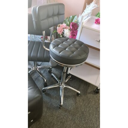 Profesionali meistro kėdė kosmetologams bei grožio salonams AM-877, juodos spalvos 7 Profesionali meistro kėdė kosmetologams bei grožio salonams AM-877, juodos spalvos 7