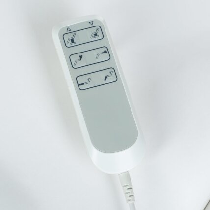 Profesionalus elektrinis gultas-lova kosmetologams MODENA BD-8194, 3 variklių, baltos spalvos 4 Profesionalus elektrinis gultas-lova kosmetologams MODENA BD-8194, 3 variklių, baltos spalvos 4