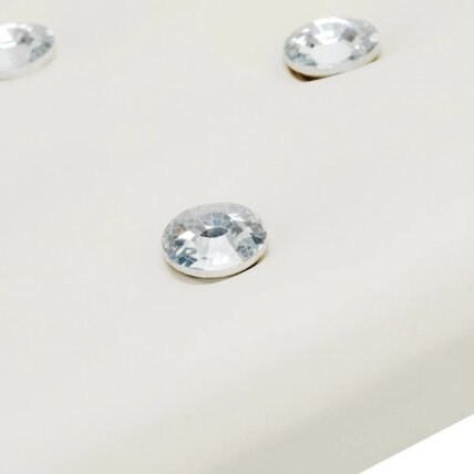 Professional manicure armrest MOMO DIAMOND, milky eco leather 2 Professional manicure armrest MOMO DIAMOND, milky eco leather 2